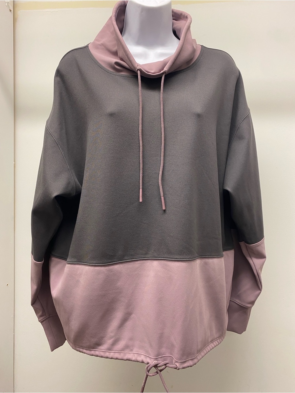 Athleta Hermosa Two Tone Mock Neck Pullover Sweatshirt